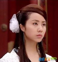 黄磊妻子资料,优雅贤淑，智慧与美貌并存的贤内助